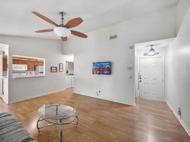 2 of 19 - 815 W Boynton Beach Boulevard #15-203, Boynton Beach, FL
