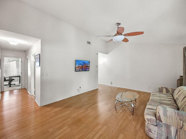 4 of 19 - 815 W Boynton Beach Boulevard #15-203, Boynton Beach, FL