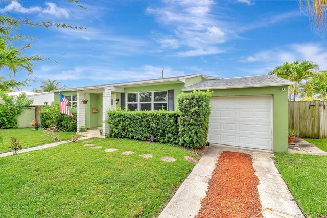 2 of 65 - 320 Summa Street, West Palm Beach, FL