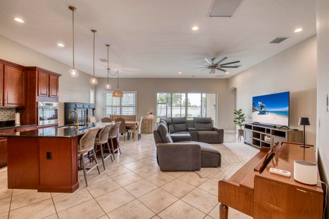 5 of 36 - 10295 Sw Waterway Lane, Port Saint Lucie, FL