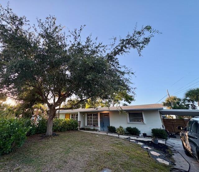 3 of 22 - 503 Se Robalo Court, Stuart, FL