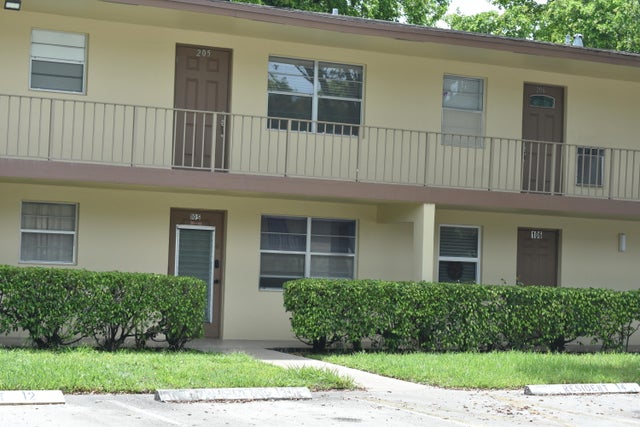 4 of 26 - 251 Nw 76th Avenue #105, Margate, FL