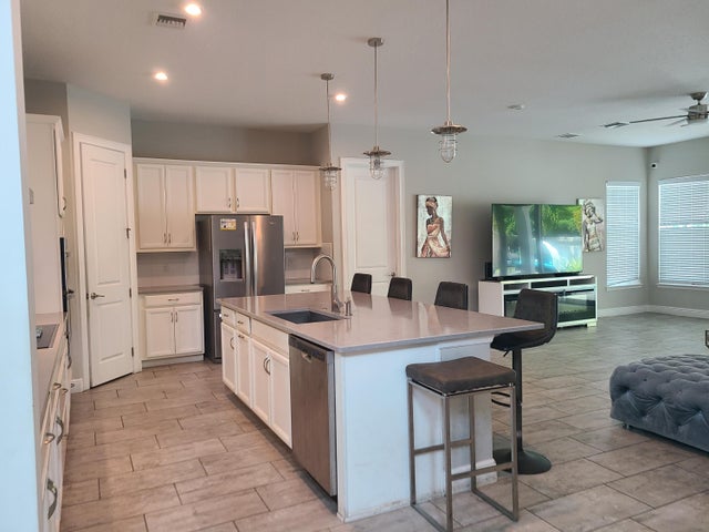 4 of 13 - 4019 Cascade Falls Circle, Lake Worth, FL