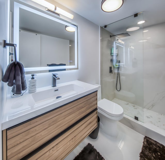 5 of 46 - 1428 S Lakeside Drive #31, Lake Worth Beach, FL