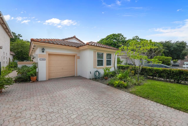 1 of 32 - 160 Nw 75th Way, Plantation, FL