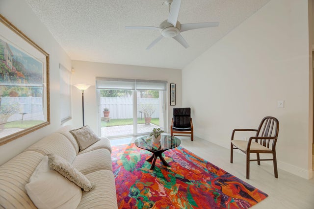 4 of 32 - 160 Nw 75th Way, Plantation, FL