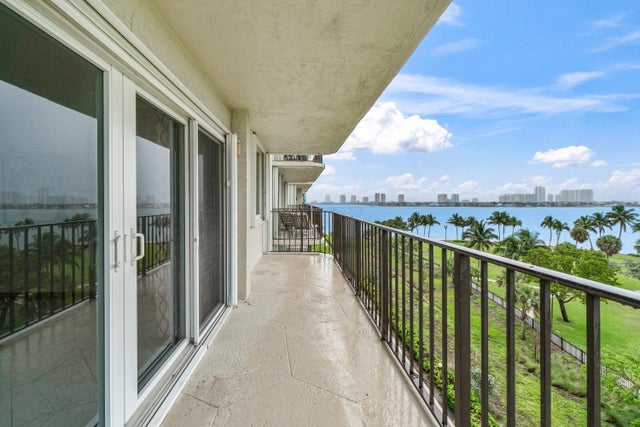 3 of 29 - 801 Lake Shore Drive #619, Lake Park, FL