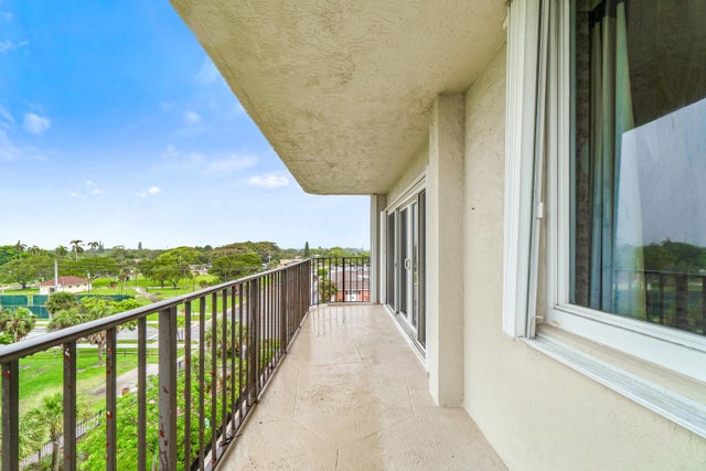 4 of 29 - 801 Lake Shore Drive #619, Lake Park, FL