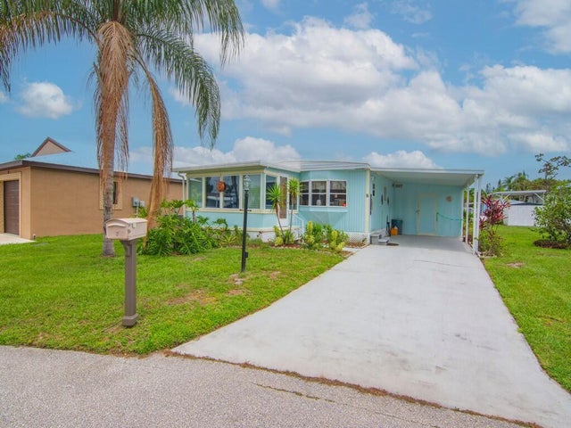 5 of 31 - 8 Brisa Lane, Port Saint Lucie, FL