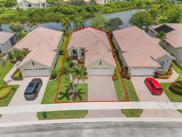 2 of 35 - 734 Sw Aruba Bay, Port Saint Lucie, FL