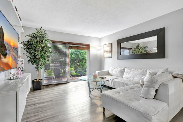 1 of 39 - 860 Se 6th Avenue #104, Deerfield Beach, FL
