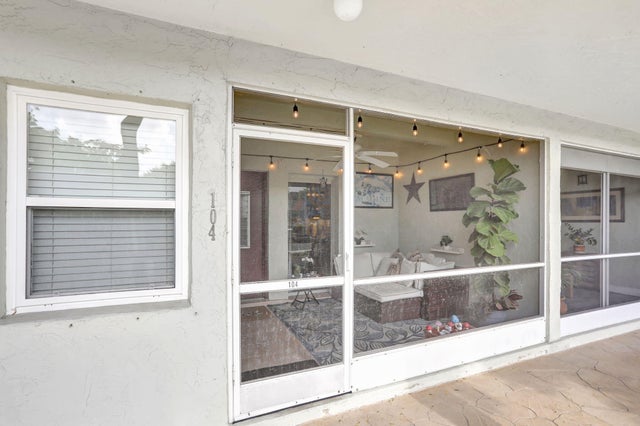 2 of 39 - 860 Se 6th Avenue #104, Deerfield Beach, FL