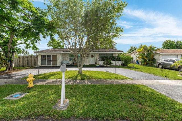 1 of 27 - 2550 Nw 89th Avenue, Sunrise, FL