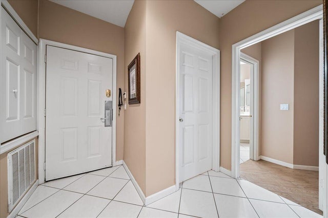 2 of 40 - 8264 Mulligan Circle #2612, Port Saint Lucie, FL