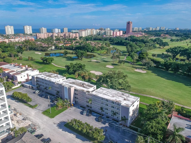 4 of 25 - 300 E Royal Palm Road #42b, Boca Raton, FL