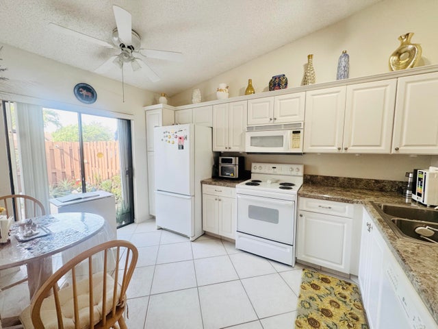 2 of 19 - 3815 Lace Vine Lane, Boynton Beach, FL
