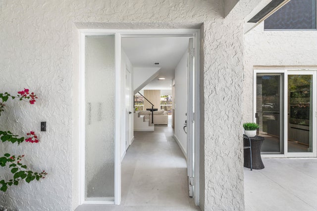 4 of 43 - 6734 Canary Palm Circle, Boca Raton, FL