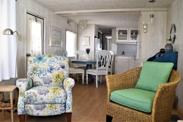 5 of 14 - 209 Lark Dr #l, Briny Breezes, FL
