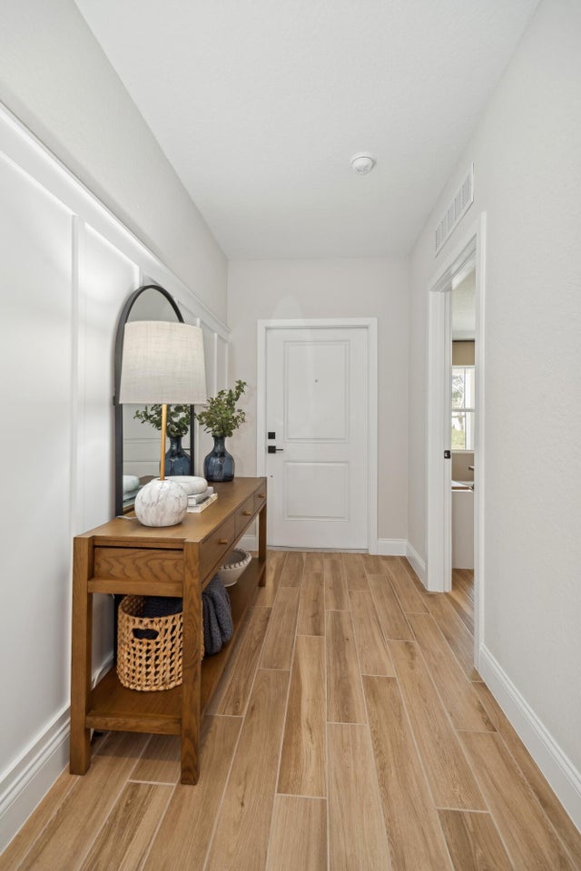 2 of 40 - 517 Sw Halden Avenue #29, Port Saint Lucie, FL