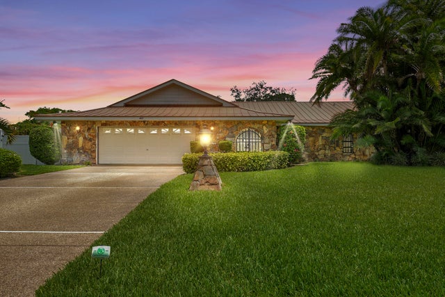 2 of 54 - 465 Se Naranja Avenue, Port Saint Lucie, FL