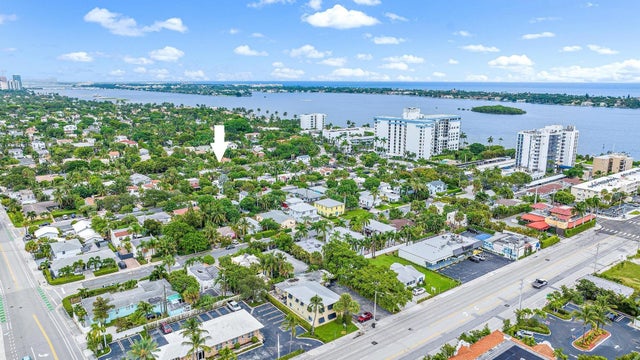 4 of 30 - 231 Walton Boulevard, West Palm Beach, FL