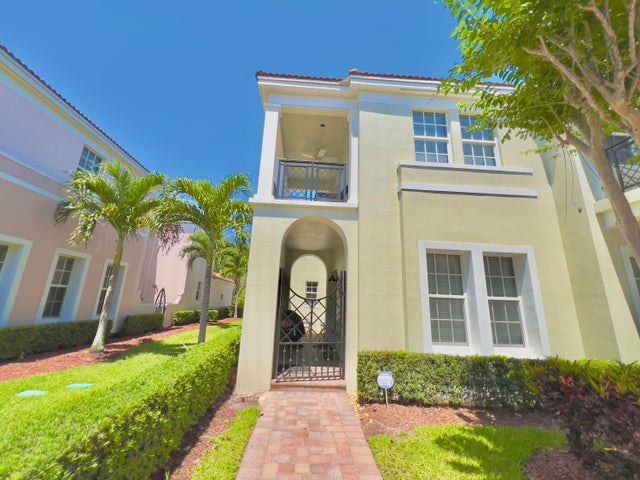 1 of 27 - 8300 Nw 9th Avenue, Boca Raton, FL