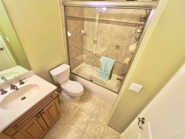 4 of 27 - 8300 Nw 9th Avenue, Boca Raton, FL