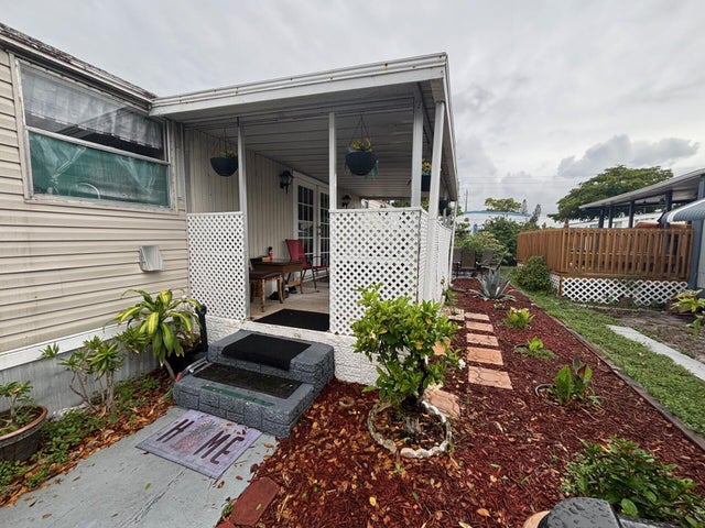 5 of 38 - 4911 Nw 1st Way, Pompano Beach, FL