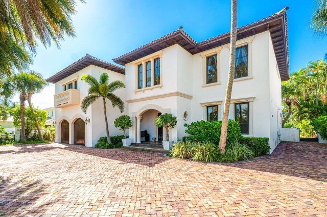 2 of 34 - 25 Harbor Drive, Lake Worth Beach, FL
