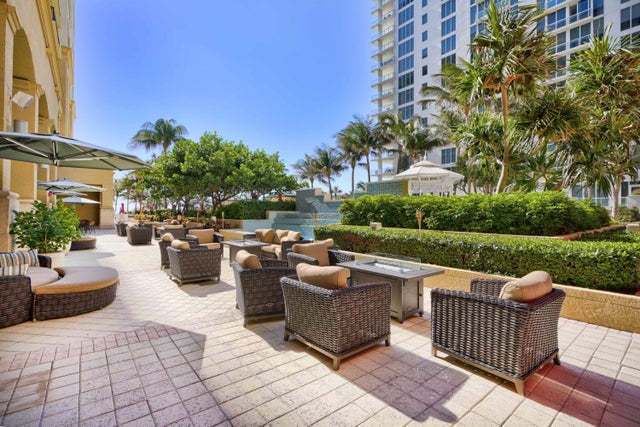 4 of 30 - 3800 N Ocean Drive #2050, Singer Island, FL