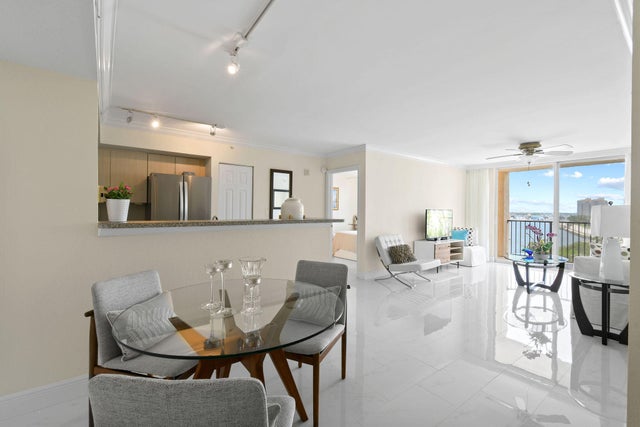 4 of 43 - 1801 N Flagler Drive #804, West Palm Beach, FL