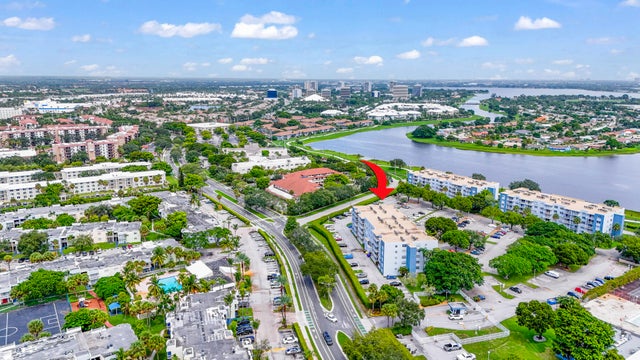 2 of 18 - 500 Executive Center Drive #3k, West Palm Beach, FL