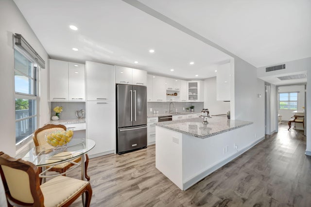 1 of 55 - 4063 Exeter D, Boca Raton, FL