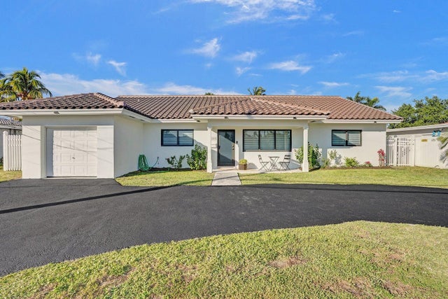 1 of 55 - 1107 Se 13th Court, Deerfield Beach, FL