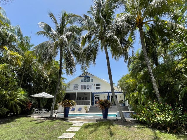 1 of 37 - 216 Se Atlantic Drive, Lantana, FL