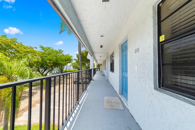 4 of 23 - 440 Canal Point #226, Delray Beach, FL