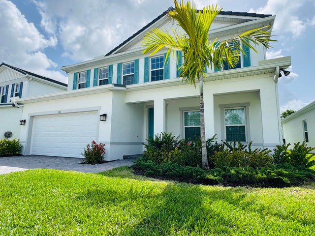 1 of 52 - 163 Sw Pomeroy Street, Stuart, FL