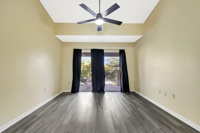 5 of 47 - 4101 San Marino 303 Boulevard #303, West Palm Beach, FL