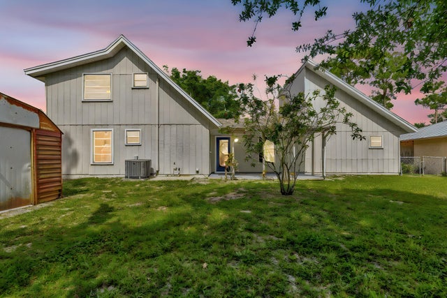 3 of 35 - 5404 Sunset Boulevard, Fort Pierce, FL