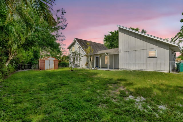 5 of 35 - 5404 Sunset Boulevard, Fort Pierce, FL