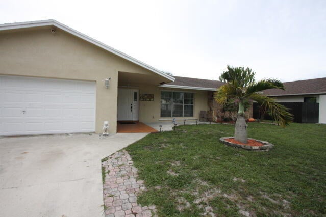 5 of 46 - 5199 Woodstone Circle E, Lake Worth, FL