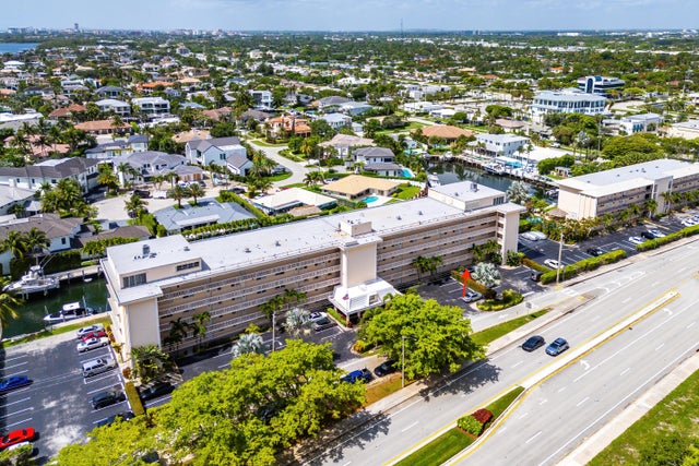 2 of 42 - 750 Ne Spanish River Boulevard #1090, Boca Raton, FL