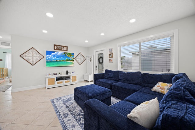 2 of 20 - 4422 Birdwood Street, Palm Beach Gardens, FL