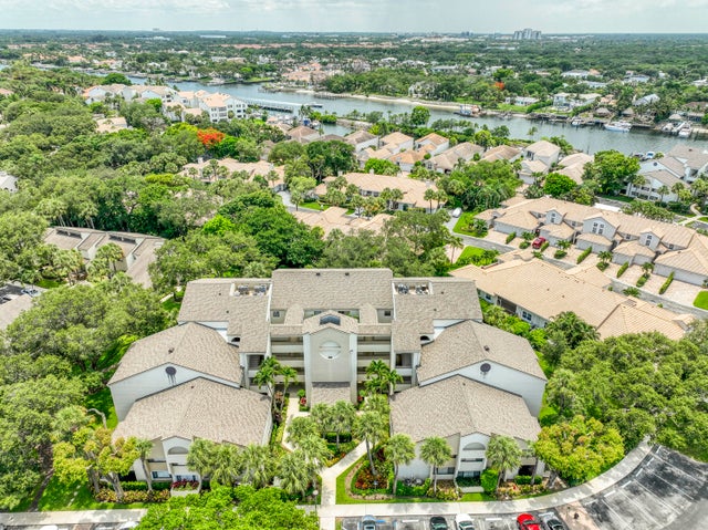 1 of 36 - 325 Oak Harbour Drive, Juno Beach, FL