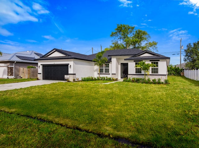 2 of 34 - 1765 Sw Columbia Street, Port Saint Lucie, FL