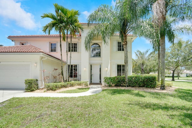 2 of 40 - 220 Blackbird Lane, Jupiter, FL