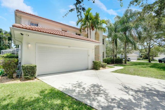 3 of 40 - 220 Blackbird Lane, Jupiter, FL