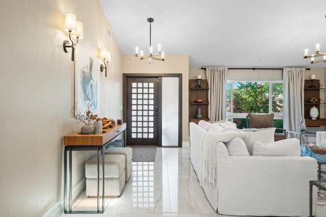 4 of 43 - 3127 Lakeview Drive, Delray Beach, FL