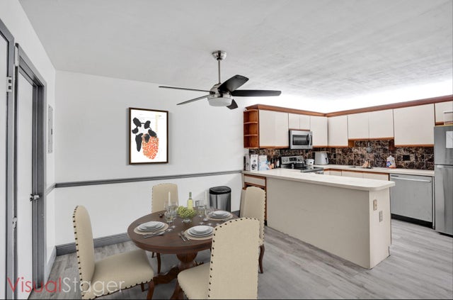 5 of 37 - 4628 Suburban Pines Drive, Lake Worth, FL