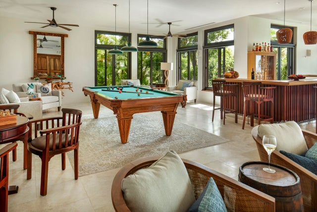 4 of 26 - Valley Trunk Est-virgin Gorda, Out of Country, Out of Country